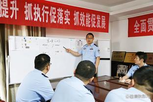 记者：巴顿压根没考虑过离开津门虎，田依浓等4将确定离队